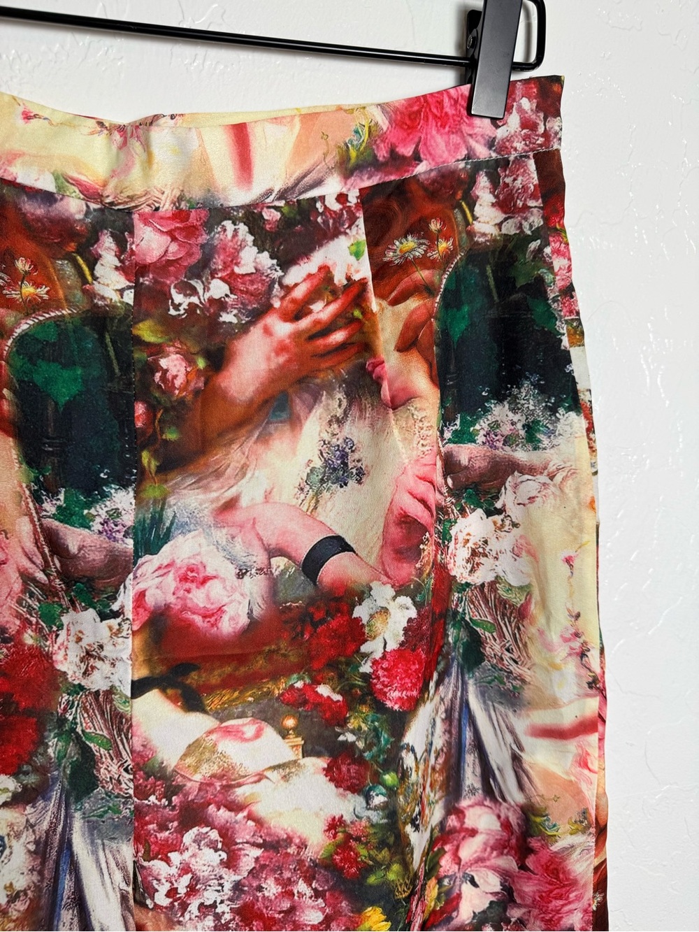 PrettyLittleThing Rose Femme Renaissance Print Wide Leg Satin Pants Trousers - Picture 5 of 12